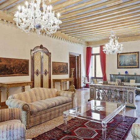Doge Palace Luxury Apartment - Cannaregio Венеція Екстер'єр фото