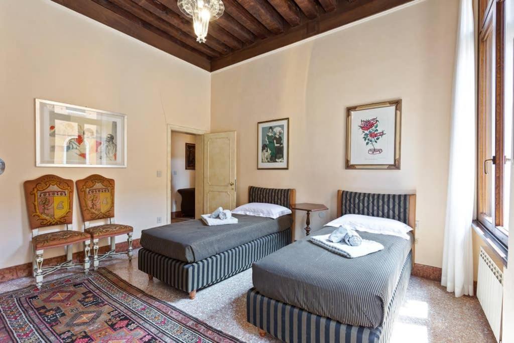Doge Palace Luxury Apartment - Cannaregio Венеція Екстер'єр фото