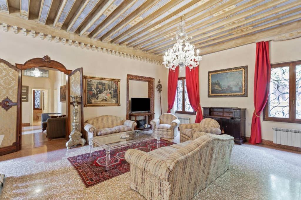 Doge Palace Luxury Apartment - Cannaregio Венеція Екстер'єр фото