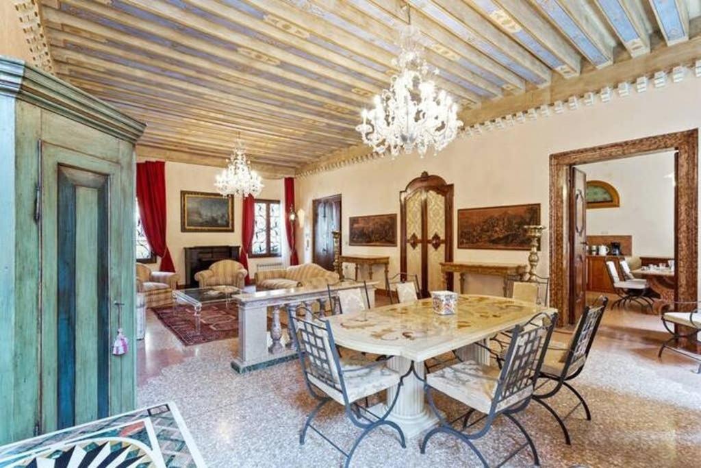 Doge Palace Luxury Apartment - Cannaregio Венеція Екстер'єр фото