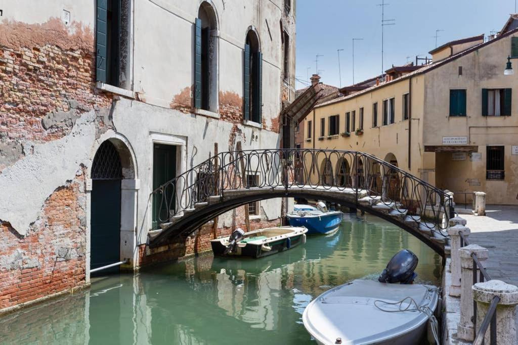 Doge Palace Luxury Apartment - Cannaregio Венеція Екстер'єр фото